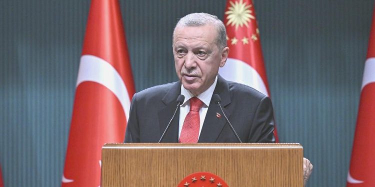 Cumhurbaşkanı Erdoğan’dan şehit askerler için taziye iletisi