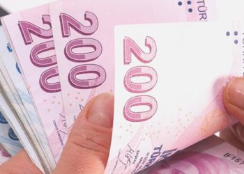 DİSK: Özel dal çalışanlarının yüzde 70’i minimum fiyatlı