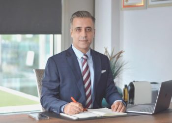 Ekonomist Ulaş İke: Kişisel yatırımcılar borsayı uzun vadeli bir seyahat olarak kıymetlendirmeli