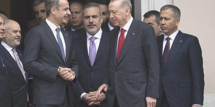 Erdoğan’ın Atina ziyareti Yunan basınına olumlu yansıdı