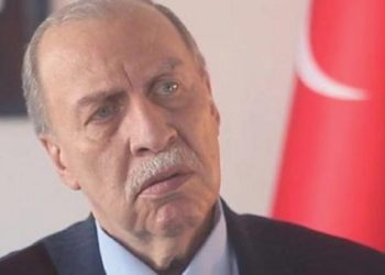 Eski Bakan Yaşar Okuyan hayatını kaybetti