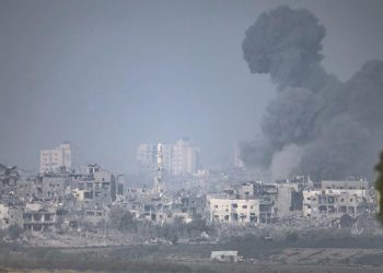 Gazze Şeridi’ne taarruz: En az 100 meyyit