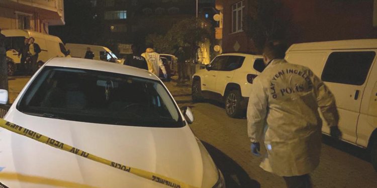 Güngören’de silahlı çatışma: 1 meyyit, 3 yaralı