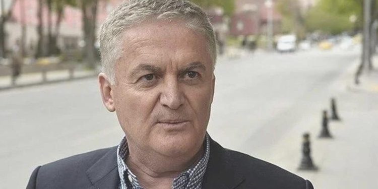 Güzel Parti’de Ahmet Zeki Üçok vazifeden alındı