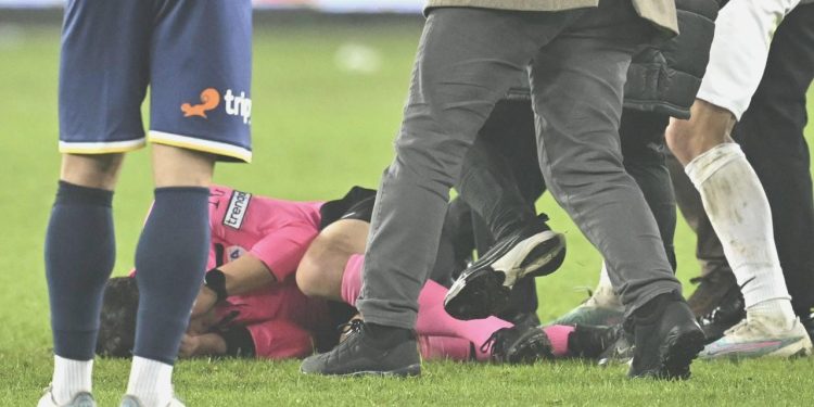 Hakem Halil Umut Meler: Faruk Koca ‘Seni öldüreceğim’ dedi