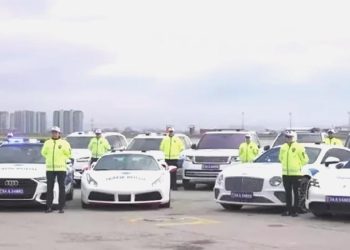 Hata örgütlerinden ele geçirilen araçlar emniyete verildi