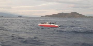 Muğla açıklarında 14 sistemsiz göçmen kurtarıldı