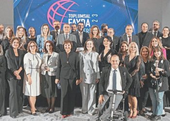 Toplumsal Yarar Mükafatları birinci defa sahiplerini buldu
