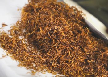 Tüm yurtta 37 milyon liralık kaçan tütün operasyonu