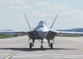 Ulusal savaş uçağı KAAN’ın  birinci uçuşu için geri sayım