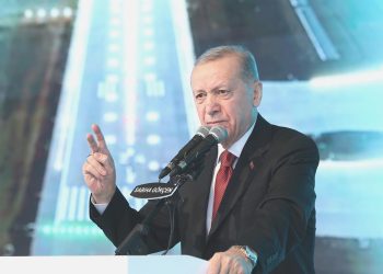 Yeni pist ile Sabiha Gökçen Havalimanı 37 milyon yolcu ağırlayacak