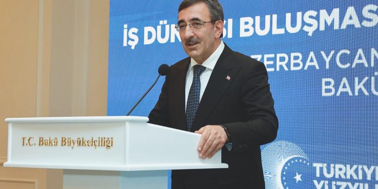 Yılmaz: 15 milyar dolarlık ticaret hacmi maksadına yaklaşıyoruz
