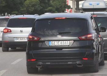 Yurt dışından emeklilerin yabancı plakalı taşıtları Türkiye’de aralıksız 4 yıl kalabilecek