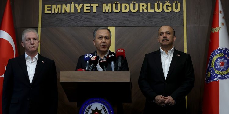 Bakan Yerlikaya: Kilise saldırısıyla ilgili 47 kişi gözaltına alındı