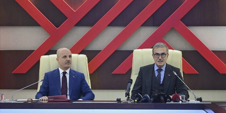 Yükseköğretim Kurulu Başkanlığı ile Savunma Sanayii Başkanlığı arasında işbirliği protokolü imzalandı