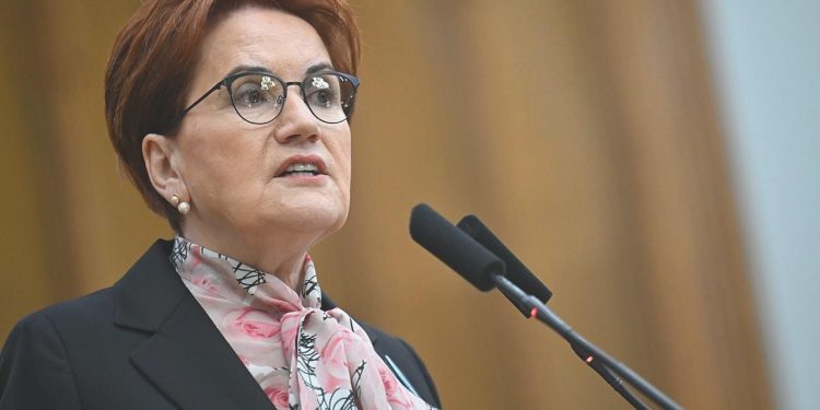 Akşener: Bizi engellemeye çalışan Beştepe değil Saraçhane