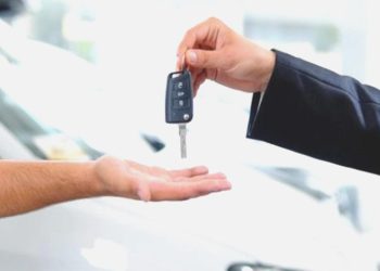 Araba sitesi kopyalandı, 3,2 milyon lira dolandırıldılar