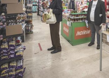 Araştırma: Açlık hududu 14 bin 431 TL; yoksulluk hududu 47 bin lirayı geçti