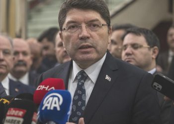 Bakan Tunç’tan Can Atalay açıklaması: Daima birlikte önümüzdeki süreci göreceğiz!