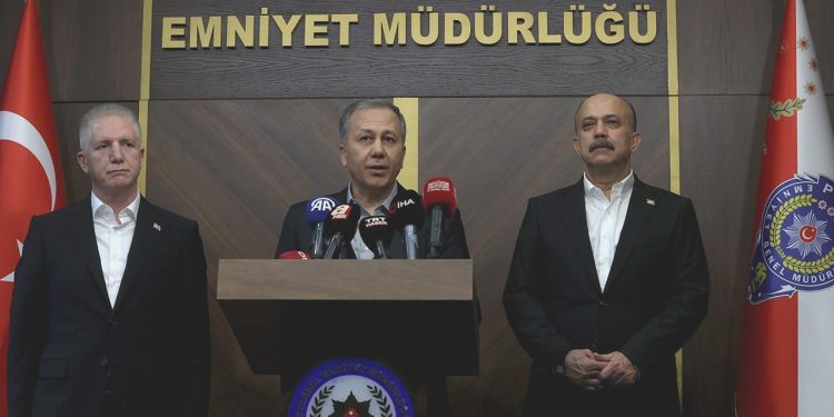 Bakan Yerlikaya: Kilise taarruzuyla ilgili 47 kuşkulu gözaltında