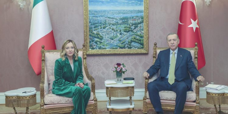 Cumhurbaşkanı Erdoğan İtalya Başbakanı Meloni’yi kabul etti