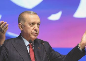 Cumhurbaşkanı Erdoğan: “Sporun günlük siyasi rekabetin mezesi haline getirilmesi yanlış”