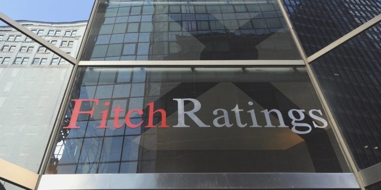 Fitch: ABD’de büyük mali meseleler devam ediyor