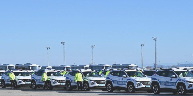 Hyundai’den Emniyet Genel Müdürlüğü’ne 1000 adetlik araç teslimi