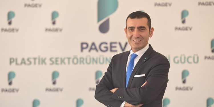 “İleride atık savaşları başlayacak geri dönüşüme odaklanmalıyız”