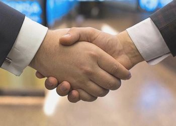 İran ile Pakistan büyükelçilerini tekrar görevlendirdi