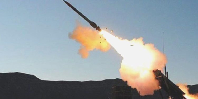 İran takviyeli kümeler, ABD’nin Suriye’deki üssüne roketle saldırdı