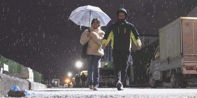 İstanbul’da üç ilçede kar yağışı