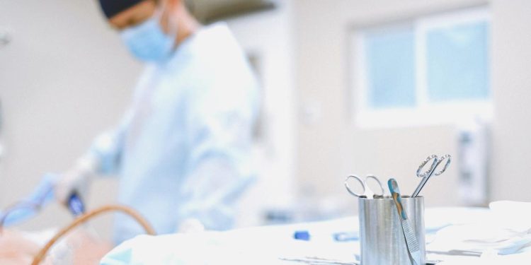 Kamuya 35 bin sıhhat çalışanı alınıyor