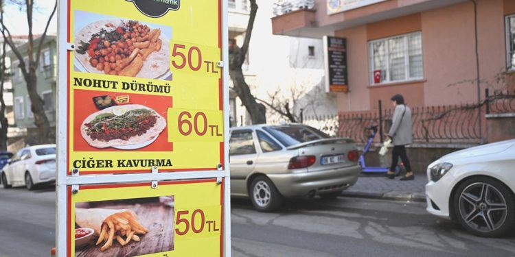 Lokanta ve kafelerde yeni periyot başladı