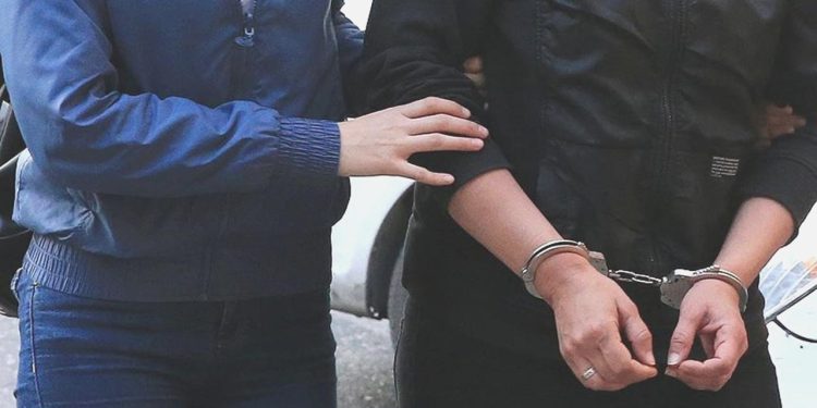 Siber dolandırıcılara operasyon: 28 gözaltı