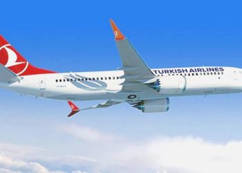 THY uçağına yıldırım çarptı!