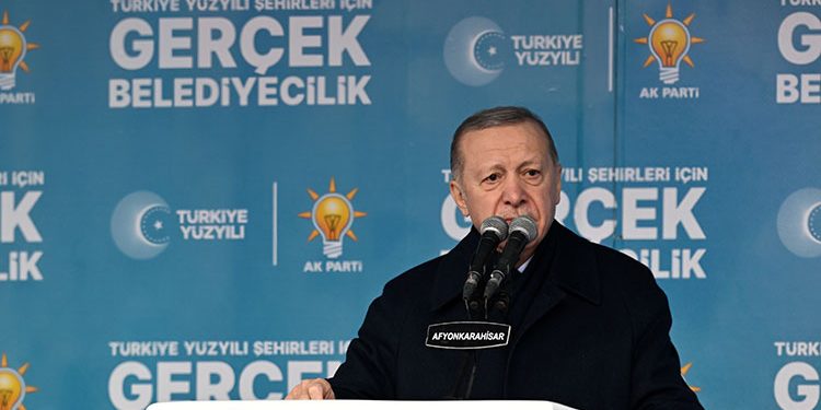 Erdoğan: Türkiye 5. nesil savaş uçağını üretme yolunda kritik bir eşiği geride bıraktı