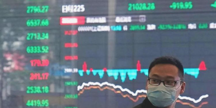 Asya borsaları Hong Kong hariç geriledi