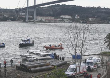 Beşiktaş’ta denize düşen iki şahıstan biri hayatını kaybetti