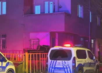 Bursa’da aile faciası: Anne, baba ve kardeşini katletti!