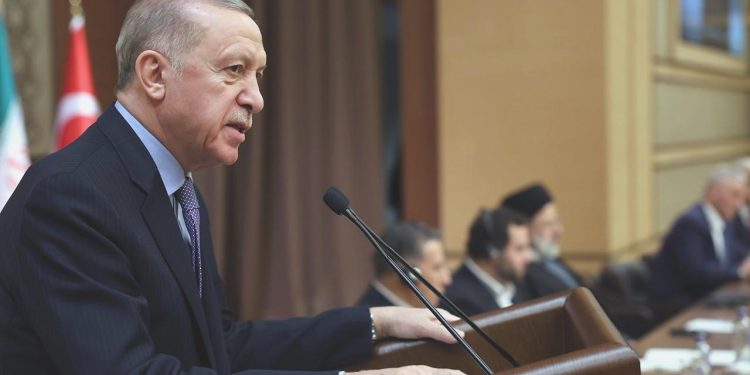 Erdoğan Birleşik Arap Emirlikleri ve Mısır’a gidecek