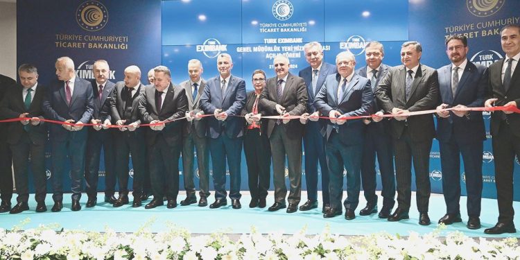 Eximbank’tan ihracatçılara ek 120 milyar liralık kredi