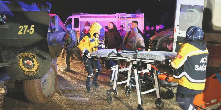 Gaziantep’te helikopter düştü, iki pilot şehit oldu