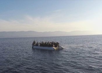 Göçmen kaçakçılarına operasyon