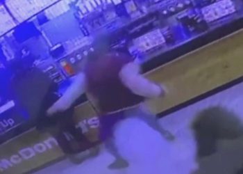 İki kişinin saldırdığı müzisyen Umut Emre Aytekin hayatını kaybetti