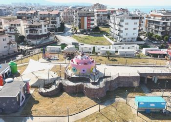 İskenderun Çocuk Köyü, yepisyeni bir dünyanın kapısını aralıyor