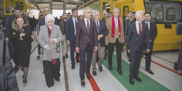 İstanbul – Ankara sınırına ‘Süper Süratli Tren’ geliyor