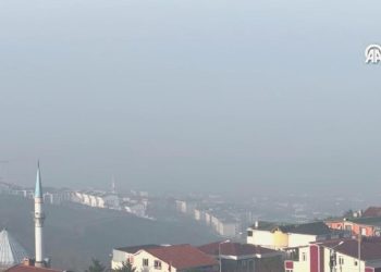 İstanbul’da sis: Boğaz trafiği askıya alındı