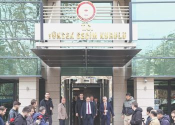 Siyasi partiler aday listelerini 20 Şubat’a kadar teslim edecek