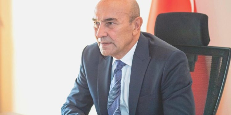 Soyer, Özel’in ‘birlikte çalışma teklifini’ reddetmiş